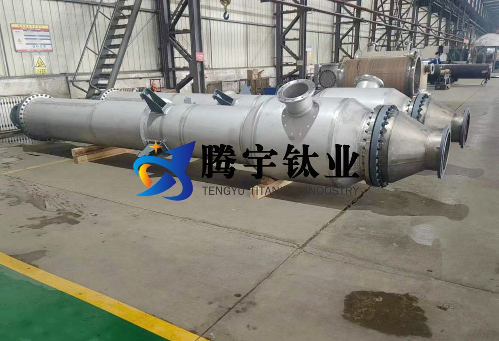 騰宇鈦業(yè)談大型鈦設(shè)備局部結(jié)構(gòu)設(shè)計優(yōu)化探析